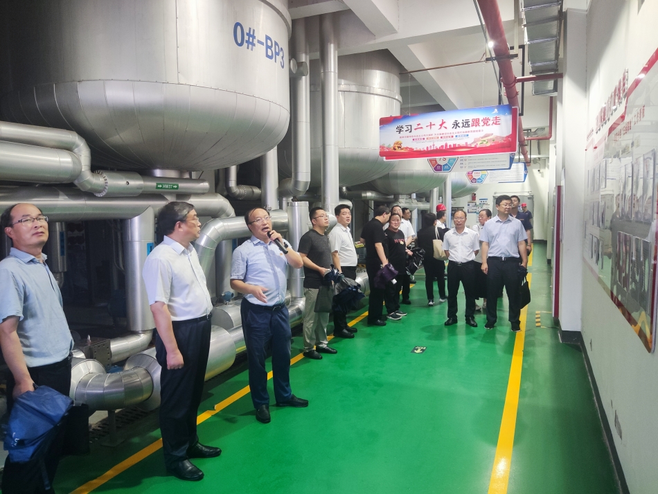 2024年7月17日,市國資委系統(tǒng)在公司開展“三組聯(lián)建”現(xiàn)場觀摩(八期車間)_副本